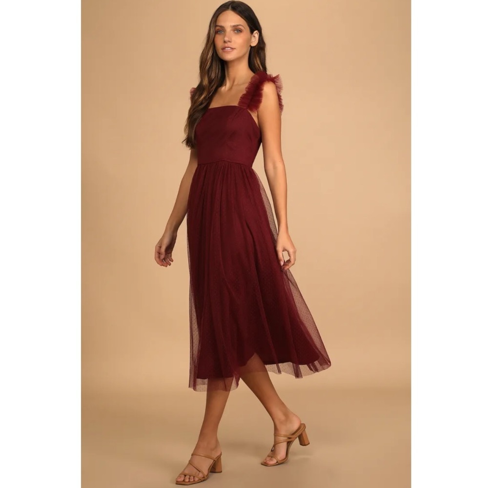 NWOT Lulu's Divine Invitation Swiss Dot Tiered Chiffon Tulle Dress Red Medium